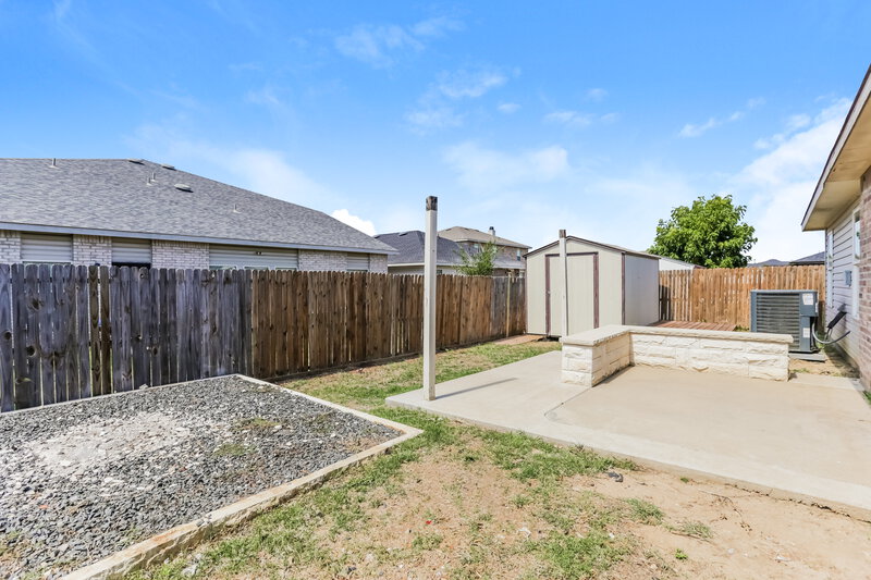 2,910/Mo, 9104 Old Clydesdale Dr Fort Worth, TX 76123 Rear View