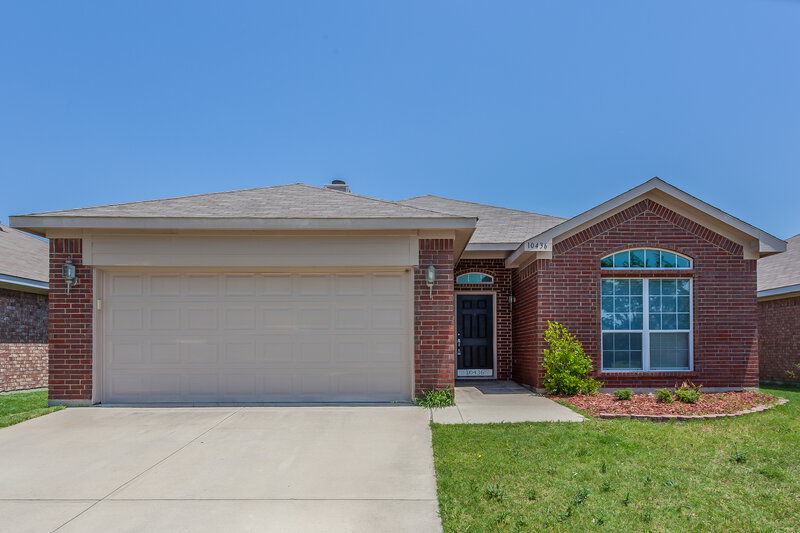 1,825/Mo, 10436 Fossil Hill Dr Fort Worth, TX 76131 External View