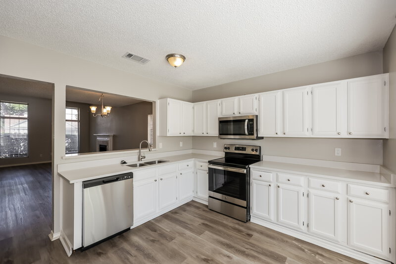 2,380/Mo, 1507 Chapman St Cedar Hill, TX 75104 Kitchen View