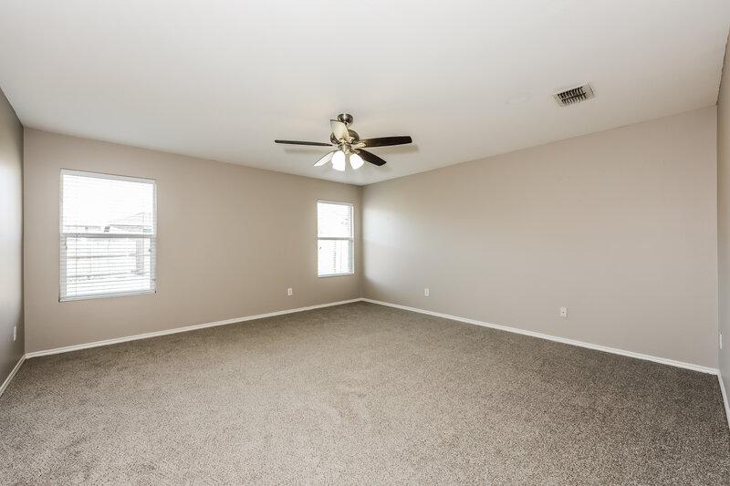 2,240/Mo, 8410 River Bluffs Dr Arlington, TX 76002 Main Bedroom View