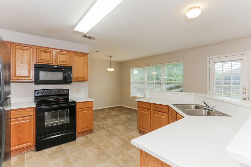 2,230/Mo, 7501 Fossil Garden Dr Arlington, TX 76002 Misc View 6