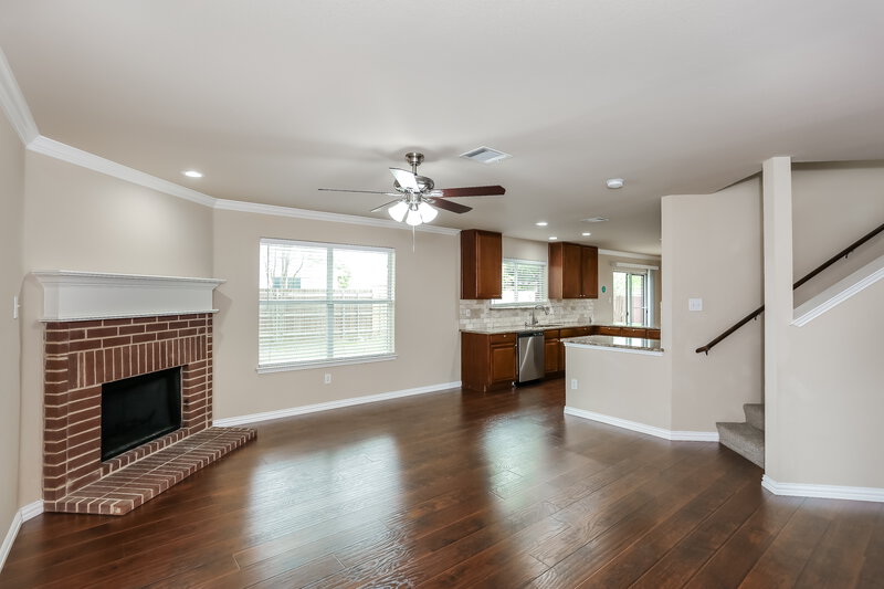 4,510/Mo, 4701 Valleyview Dr Mansfield, TX 76063 Living Room View 2