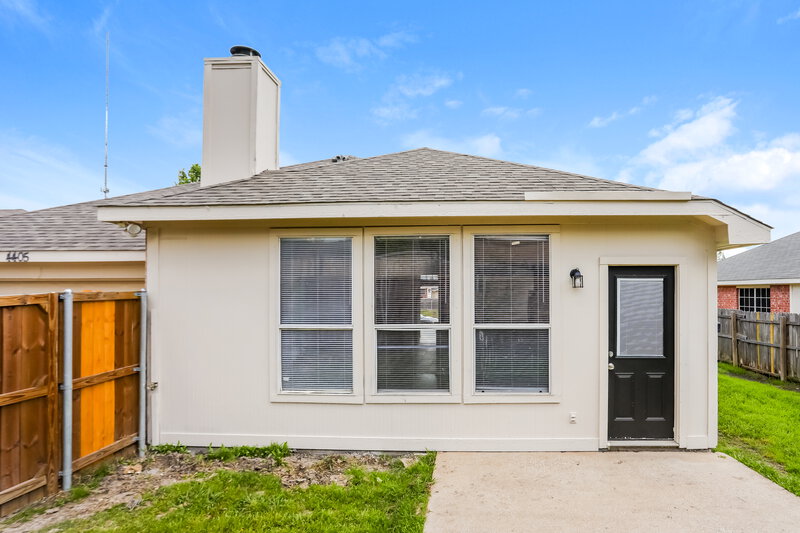 2,170/Mo, 4405 Crystal Ln Garland, TX 75043 Misc View 12