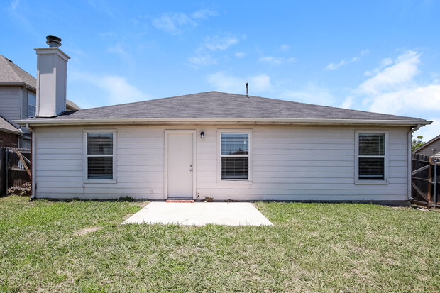 2,225/Mo, 8333 Orleans Ln Fort Worth, TX 76123