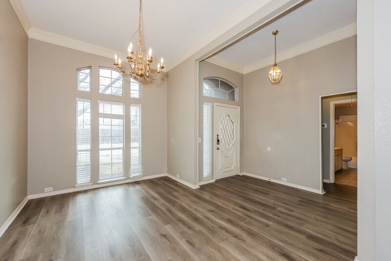 0/Mo, 317 Fountain Gate Dr Allen, TX 75002 Dining Room View