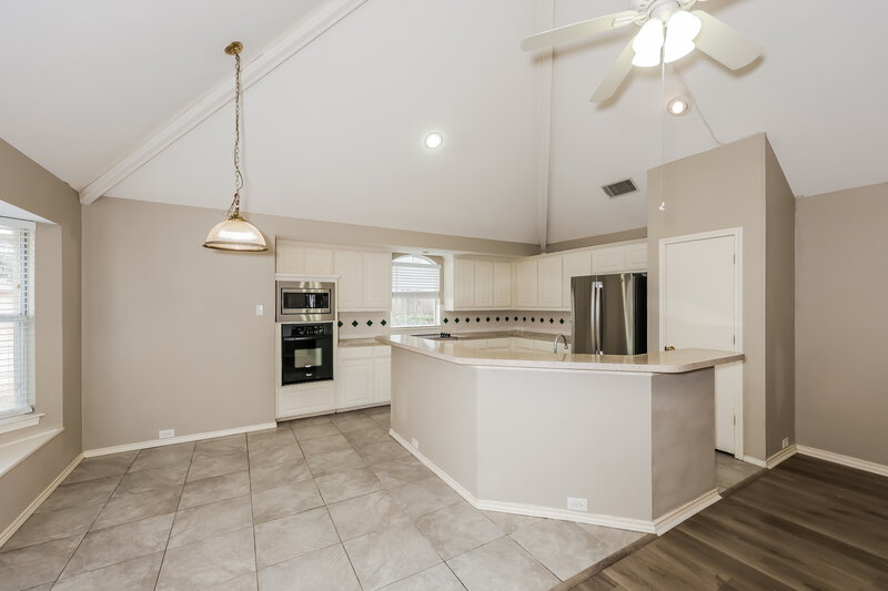 0/Mo, 317 Fountain Gate Dr Allen, TX 75002 Breakfast Nook View
