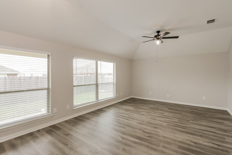 2,380/Mo, 205 S Chestnut St Forney, TX 75126 Breakfast Nook View