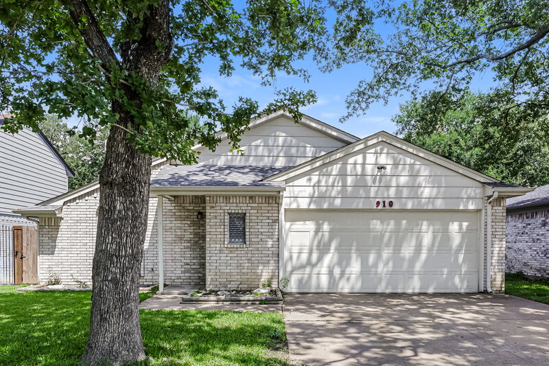 1,990/Mo, 910 Blue Jay Dr Mansfield, TX 76063 External View