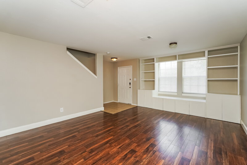 2,220/Mo, 413 Emerald Creek Dr Fort Worth, TX 76131 Misc View