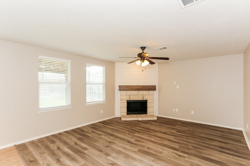 2,505/Mo, 413 Emerald Creek Dr Fort Worth, TX 76131 Misc View 2