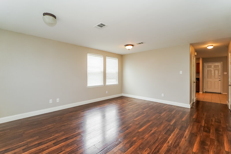 2,220/Mo, 413 Emerald Creek Dr Fort Worth, TX 76131 Misc View 3
