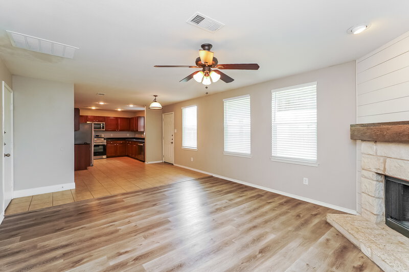 2,220/Mo, 413 Emerald Creek Dr Fort Worth, TX 76131 Misc View 7