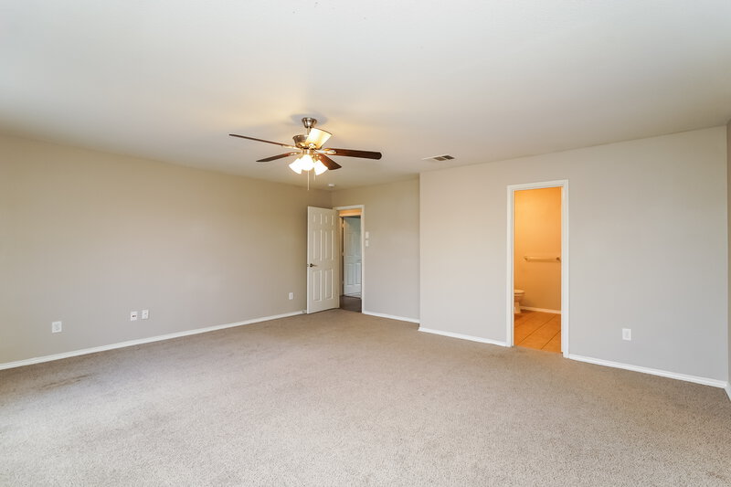 2,220/Mo, 413 Emerald Creek Dr Fort Worth, TX 76131 Misc View 12