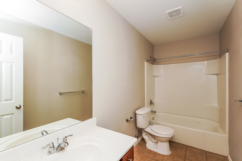 2,220/Mo, 413 Emerald Creek Dr Fort Worth, TX 76131 Misc View 16