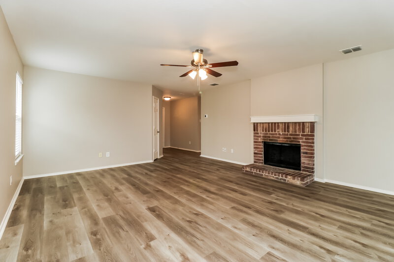 2,120/Mo, 817 Cathy Dr Burleson, TX 76028 Misc View 3