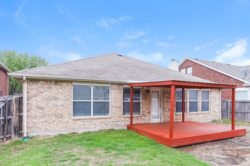 2,330/Mo, 501 Branch St Forney, TX 75126 Rear View
