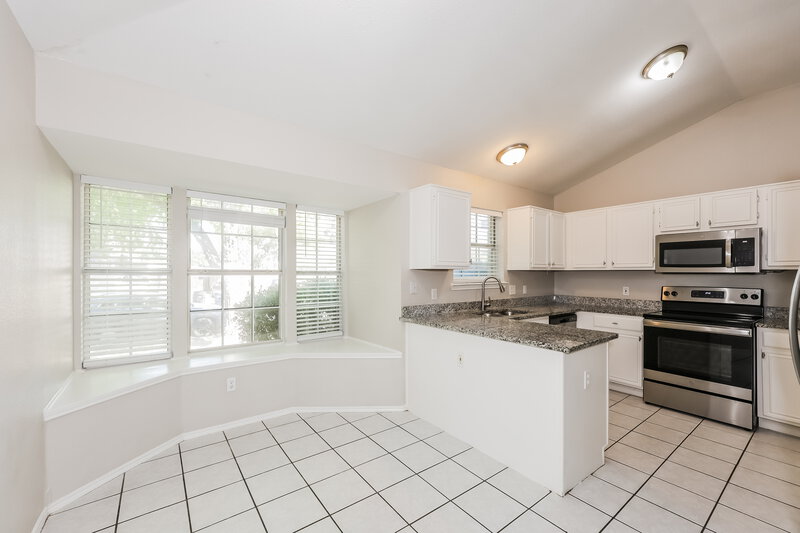 1,925/Mo, 512 Blue Haze Dr Fort Worth, TX 76108 Dining Room View