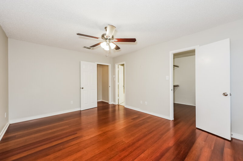 1,925/Mo, 512 Blue Haze Dr Fort Worth, TX 76108 Main Bedroom View 2