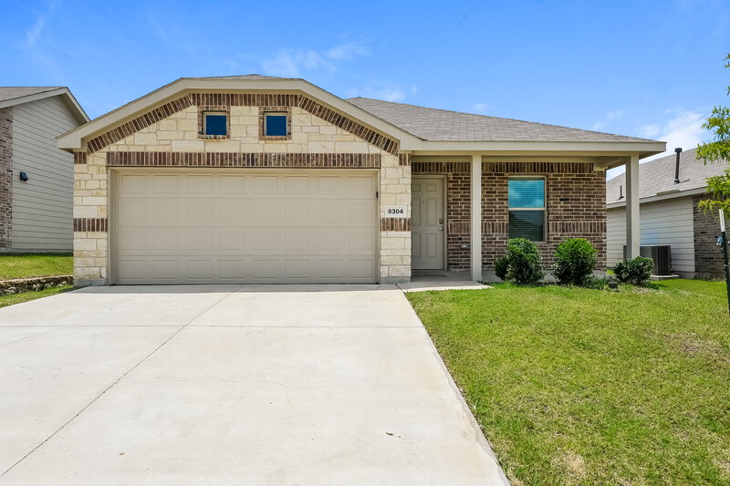 2,045/Mo, 8304 High Robin Ave Fort Worth, TX 76123 External View