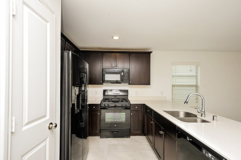 2,045/Mo, 8304 High Robin Ave Fort Worth, TX 76123 Kitchen View
