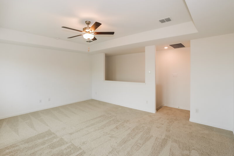 2,805/Mo, 14733 San Pablo Dr Fort Worth, TX 76052 Living Room View 3