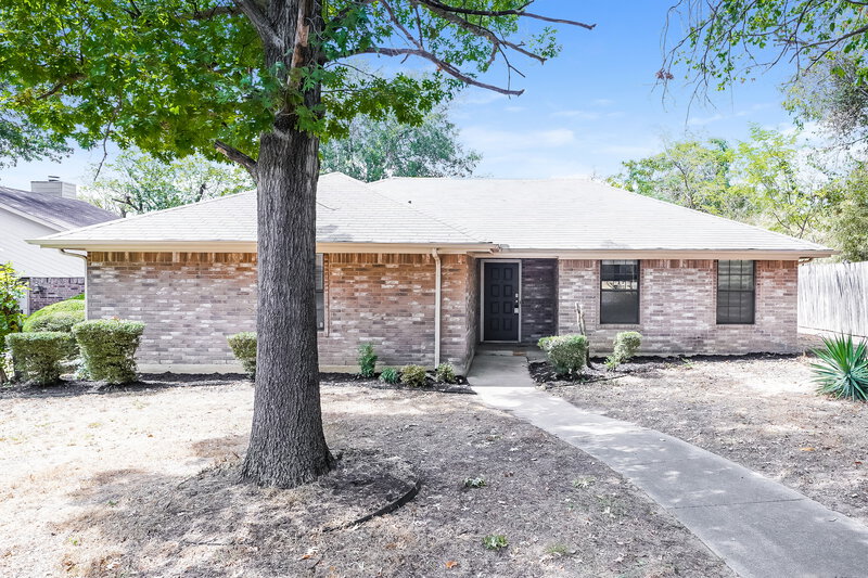 2,060/Mo, 2027 Cherrywood Ln Denton, TX 76209 External View