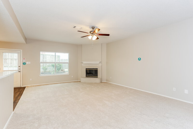1,955/Mo, 3709 Cove Meadow Ln Fort Worth, TX 76123 Living Room View 2