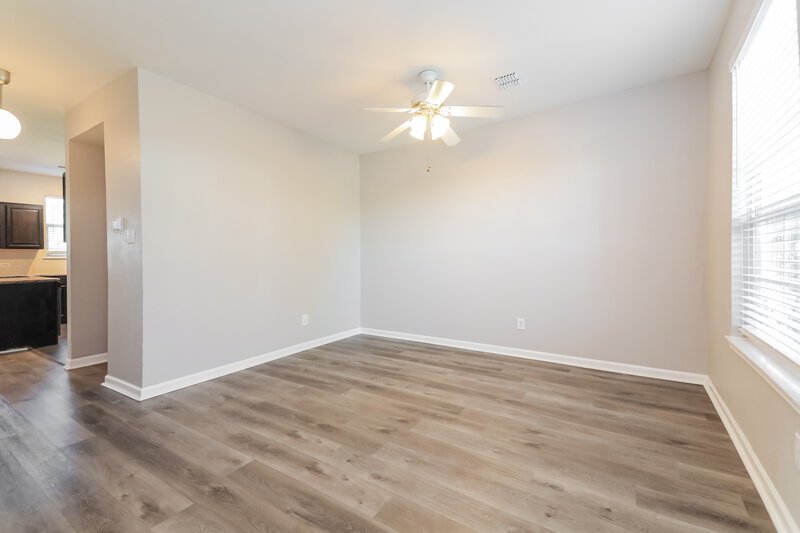 2,395/Mo, 8004 Swan Park Dr Denton, TX 76210 Dining Room View 2