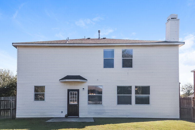 2,395/Mo, 8004 Swan Park Dr Denton, TX 76210 Rear View