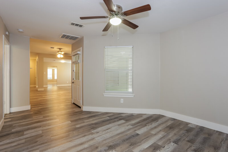 2,215/Mo, 7713 Dockside Dr Rowlett, TX 75088 Living Room View 3