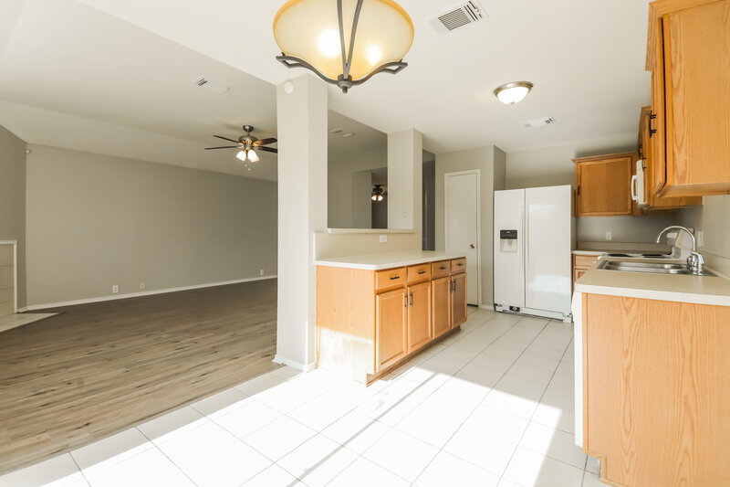 1,950/Mo, 3309 Bentgate Ct Denton, TX 76210 Dining Room View