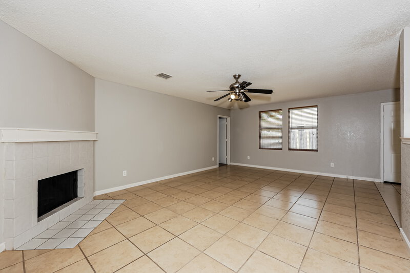 2,325/Mo, 2128 Panorama Ln Grand Prairie, TX 75052 Living Room View 3