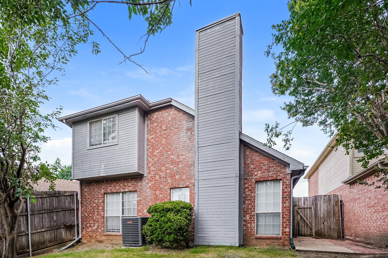 2,375/Mo, 941 Azalia Dr Lewisville, TX 75067 Rear View