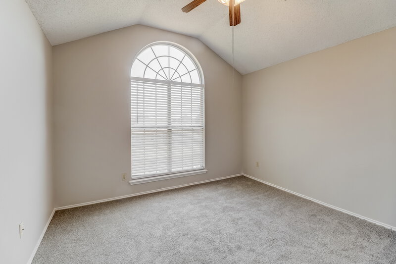 2,415/Mo, 812 Angel St Cedar Hill, TX 75104 Bedroom View 3