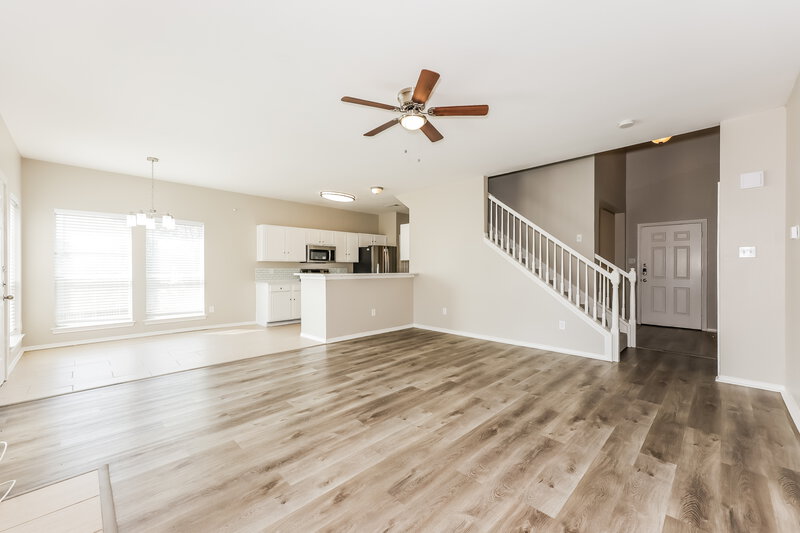 2,255/Mo, 228 Pioneer Ct Lancaster, TX 75146 Living Room View