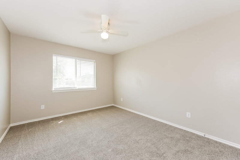 2,255/Mo, 228 Pioneer Ct Lancaster, TX 75146 Bedroom View 2