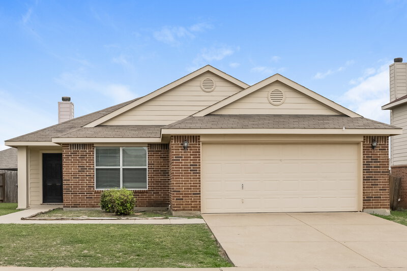 1,865/Mo, 9301 Saint Martin Rd Fort Worth, TX 76123 External View