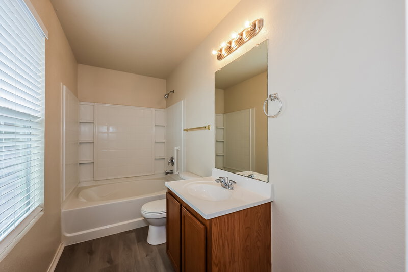 1,865/Mo, 9301 Saint Martin Rd Fort Worth, TX 76123 Main Bathroom View