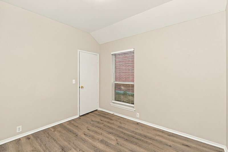 2,245/Mo, 802 Lake Bridge Dr Lake Dallas, TX 75065 Bedroom View 2