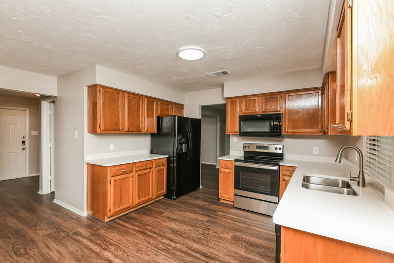 2,515/Mo, 3956 Wrenwood Dr Fort Worth, TX 76137 Kitchen View