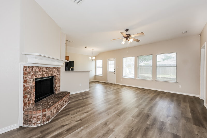 1,800/Mo, 7321 Ashbourne Way Fort Worth, TX 76133 Misc View 2