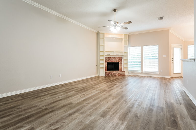 2,635/Mo, 926 Pheasant Dr Midlothian, TX 76065 Living Room View