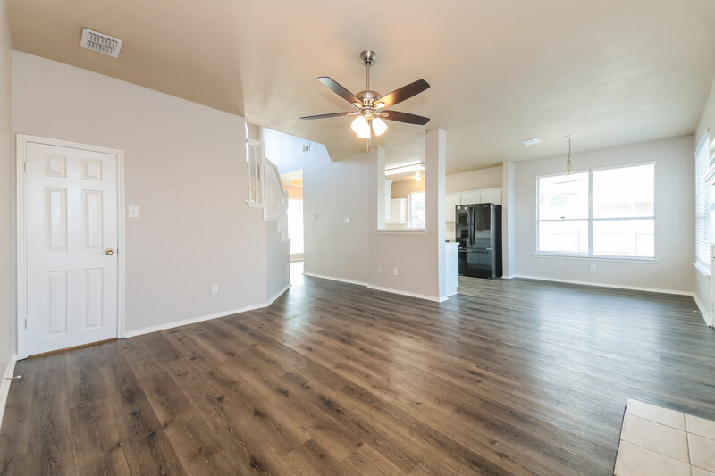 2,685/Mo, 2712 Crooked Crk Mesquite, TX 75181 Living Room View 3