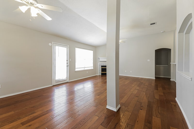 2,380/Mo, 2268 Bresee Dr Carrollton, TX 75010 Misc View 2