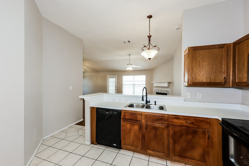 2,235/Mo, 2268 Bresee Dr Carrollton, TX 75010 Kitchen View 3