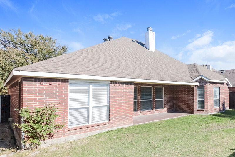 2,125/Mo, 2100 Lake Fork Ln Little Elm, TX 75068 Rear View