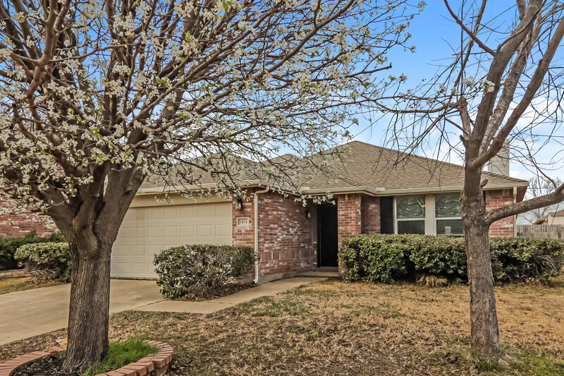 2,110/Mo, 1104 Ann Dr Wylie, TX 75098 Front View