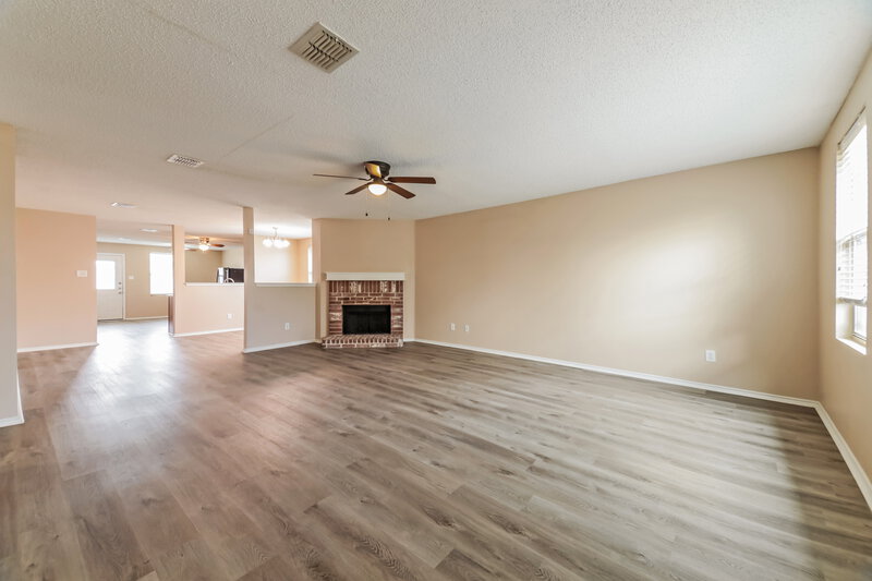 2,110/Mo, 1104 Ann Dr Wylie, TX 75098 Living Room View