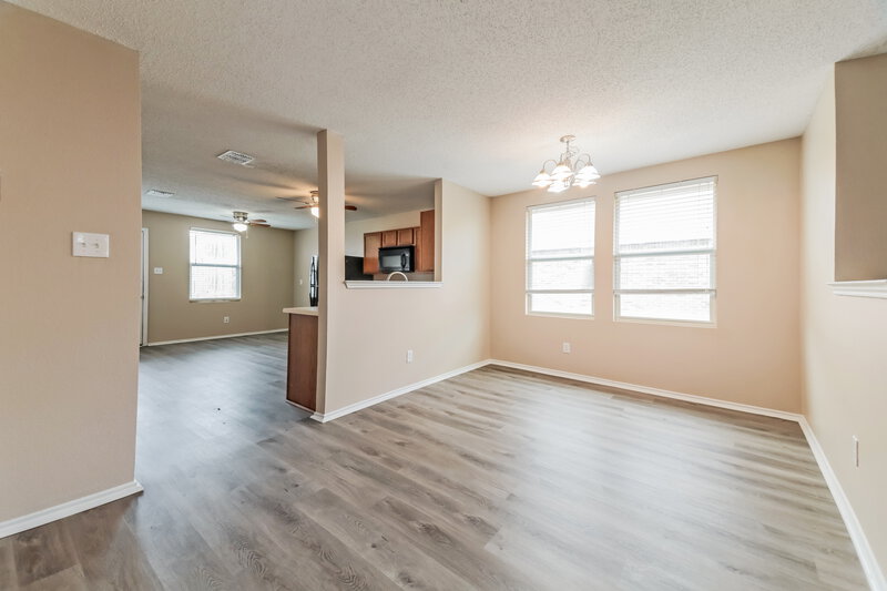 2,110/Mo, 1104 Ann Dr Wylie, TX 75098 Dining Room View