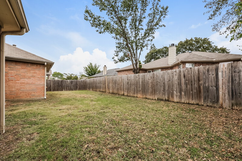 2,385/Mo, 2005 Sword Fish Dr Mansfield, TX 76063 Exterior View